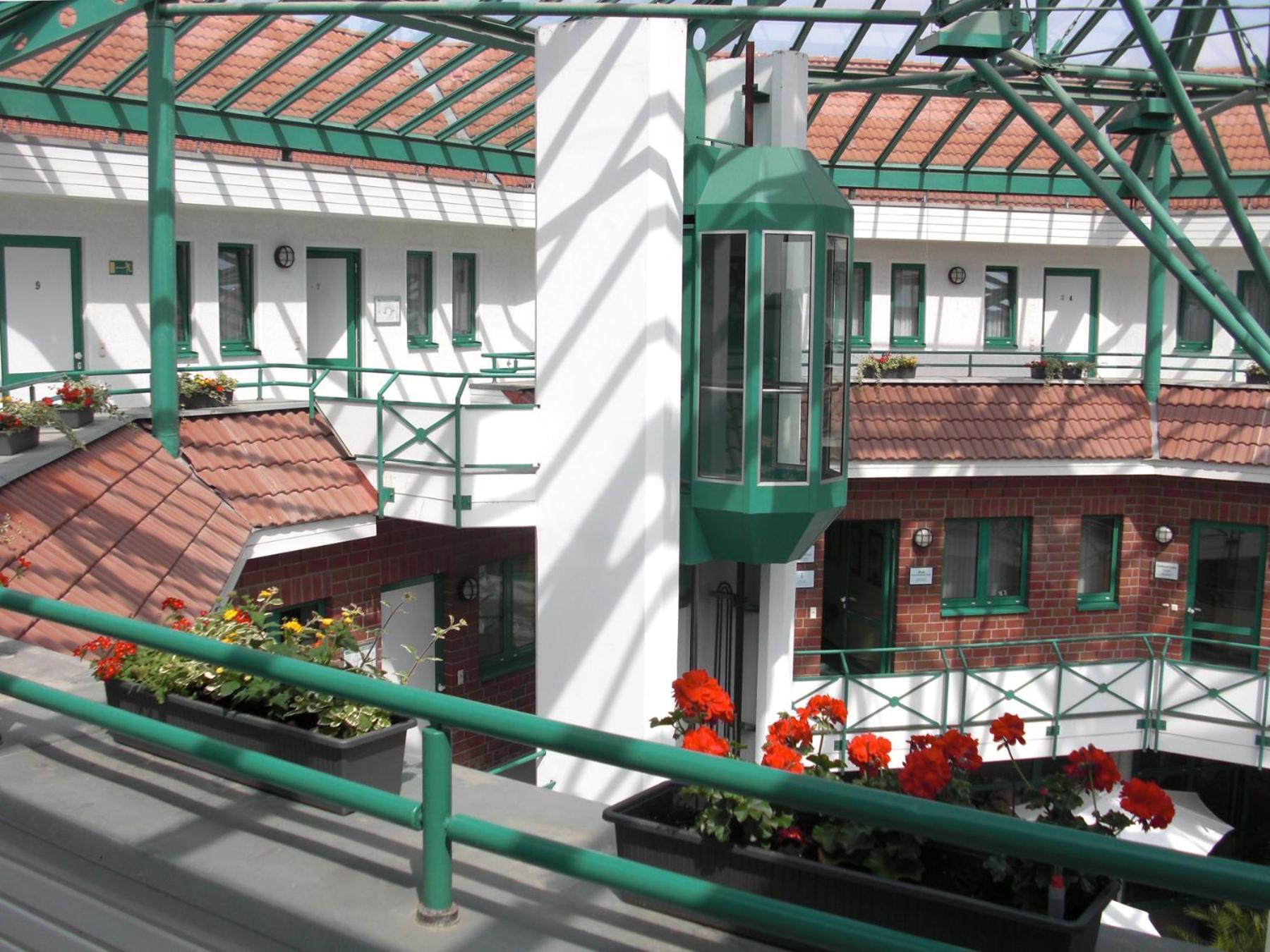 Siu Hotel Магдебург Экстерьер фото